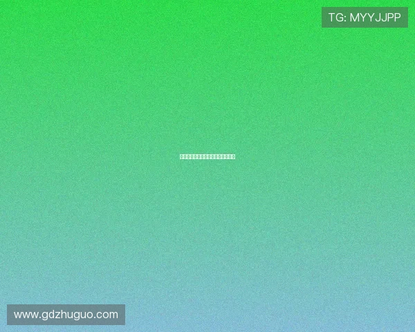 潜入奇幻秘境：黄色大象的非凡之旅